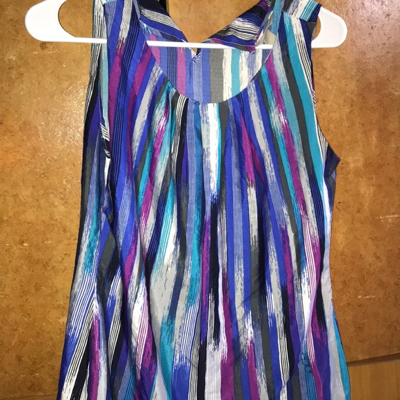 multi- colored dressy sleveless top - Picture 1 of 3